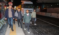 Başkan Duman'dan yerinde teftiş... Buca'da asfalt mesaisi!