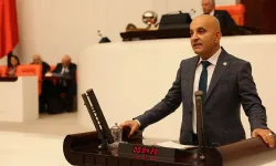 CHP'li Polat'tan Genel Merkez önünde açıklama: İnatla boşaltmamakta ısrar ediyorlar