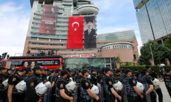 CHP İzmir’de başkanlardan ortak açıklama: Gücümüzü saraylardan değil halktan alıyoruz!