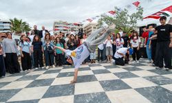 Karşıyaka’da 19 Mayıs’a muhteşem kutlama!