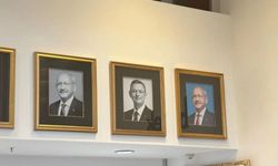 Kemal Kılıçdaroğlu'nun fotoğrafı CHP Genel Merkezi'ne asıldı