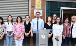 İzmir'de avukatlardan sorumluluk çağrısı: Engelli hakları lütuf değildir