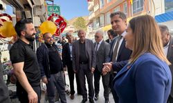 CHP'li Deniz Yücel Hakkari'de: Hakkari değer görmek istiyor, eşit yurttaşlık istiyor
