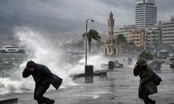 İzmir'de sağanak uyarısı: Emniyet sel ve su baskınına karşı tedbir alınmasını istedi