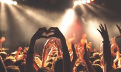 Yaz eğlenceleri başladı... İzmir'in konser takvimi!