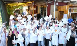 Türkiye’de tek pastacılık kursu: 32 kursiyer meslek sahibi oldu