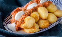 Airfryerda 5 dakikada tamam: Salsa soslu çıtır patates tarifi