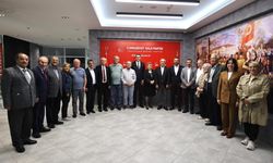 İzmir'de CHP’nin 'kıdemlileri' 2. kez buluştu: CHP'yi parçalamaya kimsenin gücü yetmeyecek