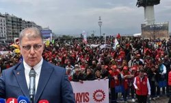 Tugay kürsüden vazgeçti... Protesto sonrası alanı terk etti!