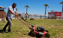 Urla Belediyesi'nden bayram öncesi temizlik seferberliği