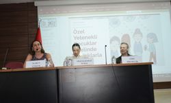 Ege'de çocuklarla felsefe tartışıldı