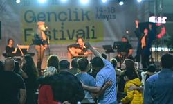 Bornova'da gençliğin festivali başladı!