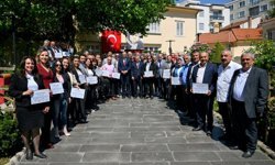 Bornova'da muhtarlar mezun oldu!