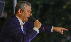 Özgür Özel saat verdi: Genel Merkez'e çağrı!