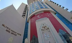 MHP’de çifte istifa o ilçelerden geldi