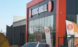Diyarbakır’da hareketli saatler: Otokoç bayisi kurşunlandı