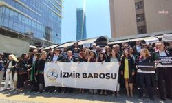 İzmir Barosu’ndan ‘El Ele Adalet Zinciri’ protestosu