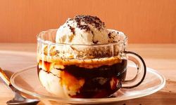 Sıcak espresso, soğuk dondurma… Evde affogato nasıl yapılır?