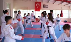 Bayraklı'da yaz kursları büyük ilgi görüyor