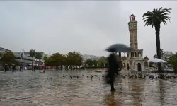 İzmir'de bugün hava durumu... Sağanak yağış uyarısı