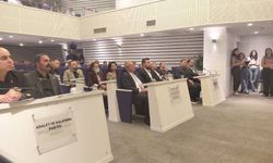Operasyon sonrası ilk meclis: Buca'da toplantı Duman'sız yapıldı