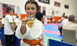 Minik Azra’dan Türkiye Yıldızlar Karate Ligi’nde büyük gurur