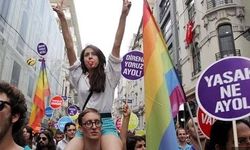 İstanbul’da LGBTİ+ Onur Yürüyüşü’ne ‘Kaymakamlık’ engeli: O metro durakları kapandı