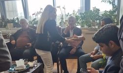Çikolata dağıtması ve karikatür iddiasıyla gündemdeydi: CHP'li Alyans, Zeyrek ailesini aradı