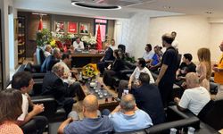 Gümrükçü: CHP'yi kendi evi gibi gören tüm üyelerimizle omuz omuzayız