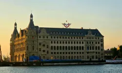 Haydarpaşa Garı'nın silüeti yeniden ortaya çıkıyor