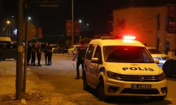 İzmir'de eğlence mekanında kavga: 1 kişi hayatını kaybetti