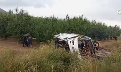 Isparta’da midibüs devrildi: 4 kişi hayatını kaybetti, 26 kişi yaralandı