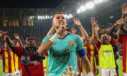 Göztepe'den Lis'e veda: Lech Poznan'a transfer oldu