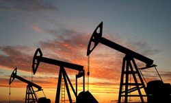 Ateşkes sonrası petrolde haftalık düşüş yüzde 8'e yaklaştı