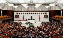 TBMM'ye sunulacak: Üniversitelerden atılanlara af öngören teklif yolda