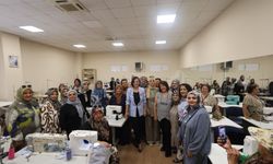 Karabağlar’da üretim canlanacak: Tekstil Akademisi açıldı