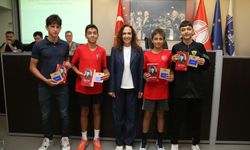 Karşıyaka’nın altın çocuklarına ödül