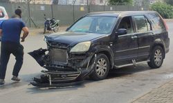 Ödemiş'te otomobil ile cip çarpıştı: 4 kişi yaralandı