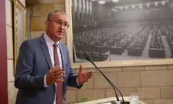 Sertel’den Kılıçdaroğlu yorumu: Önünde 90 derece eğilenler hakaret yağmuruna tutuyor
