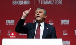 Özel’den NATO tepkisi: Grup toplantısında Trump’a kritik çıkış