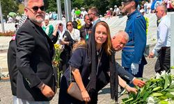 Konak Belediye Başkanı Mutlu, Srebrenitsa’da soykırım kurbanlarını andı