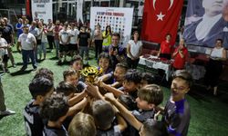 Bayraklı'da U-12 CUP’ta şampiyon Bornovagücü oldu