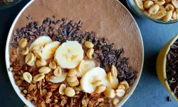 Kahvaltıda farklı alternatif arayanlar... Elmalı yulaflı bowl tarifi