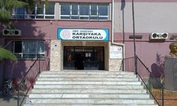 Karşıyaka'nın hafızası yıkılıyor: Attila İlhan'ın mezun olduğu okul için son gün