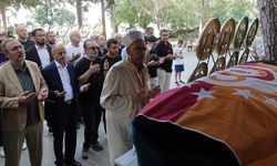 Aziz Üstel, İzmir’de son yolculuğuna uğurlandı