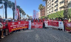 İzmir'de emeklilerden maaş ve sosyal haklar çağrısı: Sadaka değil hakkımızı istiyoruz!