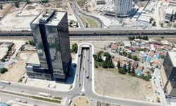 İzmirlilere trafiğine nefes aldıracak alt geçit projesinde en zor aşama geçildi: Tünel kazısı başlıyor!
