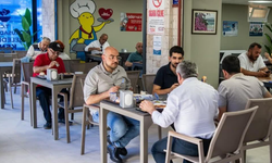 Kuşadası Belediyesi Kent Lokantası'na yoğun ilgi