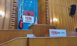 YENİ Parti'nin grup toplantı günü belirlendi: Salona tabela asıldı
