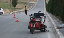Denizli’de elektrikli bisiklet faciası: Sürücü otobüsün altında can verdi
